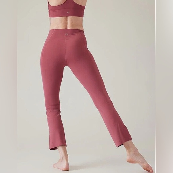 ATHLETA Transcend Stash Crop Straight Leg Coral Activewear Leggings Tight Pants - Picture 3 of 12